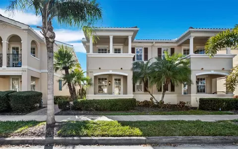 7811 Bergamo Ave, Sarasota, FL 34238