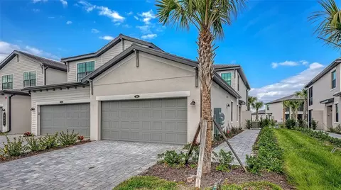 5624 Summit Pointe Cir #104, Bradenton, FL 34210