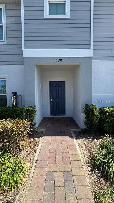 1198 Sand Torch Cir, Davenport, FL 33837