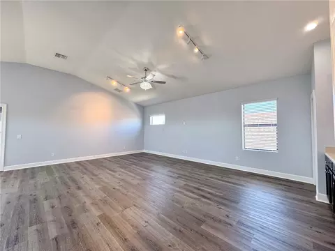 Living - 12822 Del Corso Loop, Bradenton, FL 34211 photo 4 of 6