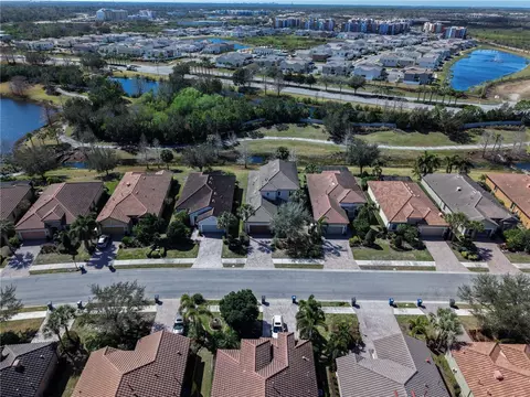 View/Area - 12822 Del Corso Loop, Bradenton, FL 34211 photo 4 of 4