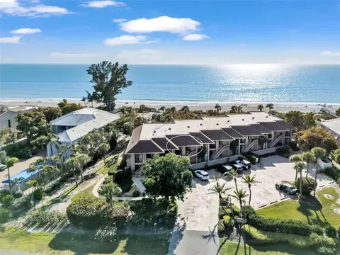 5635 Gulf Of Mexico Dr #202, Longboat Key, FL 34228