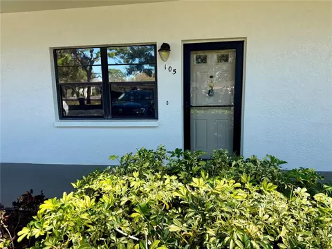 6070 80th St N #105, Saint Petersburg, FL 33709