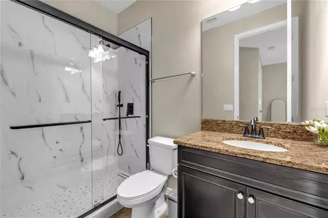 Bath - 1937 146th Ter E, Parrish, FL 34219 photo 3 of 4