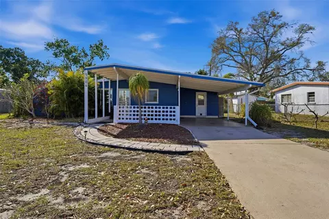 1904 31st St W, Bradenton, FL 34205