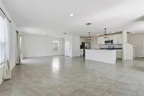 Living - 10215 Charlotte Dr, Parrish, FL 34219 photo 3 of 5