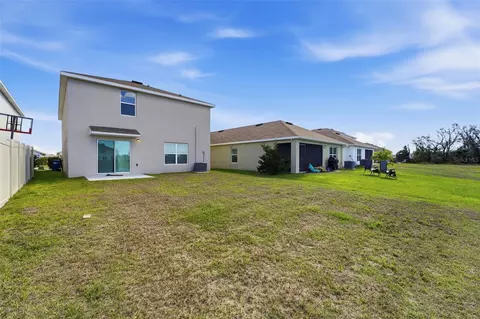 Exterior - 10215 Charlotte Dr, Parrish, FL 34219 photo 6 of 7