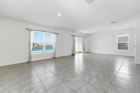 Living - 10215 Charlotte Dr, Parrish, FL 34219 photo 1 of 5