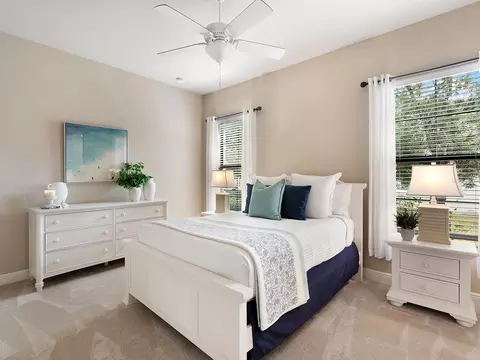 Bedroom - 11708 Rive Isle Run, Parrish, FL 34219 photo 4 of 7