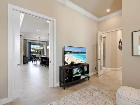 Entry Way - 11708 Rive Isle Run, Parrish, FL 34219 photo 3 of 5