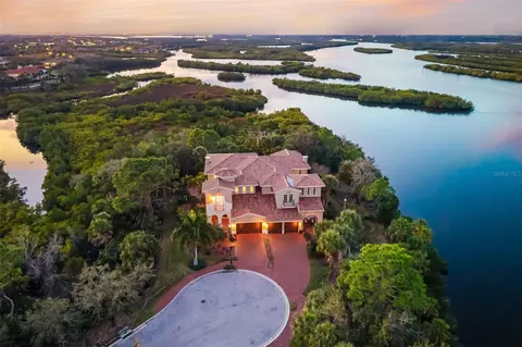 1045 Fish Hook Cv, Bradenton, FL 34212