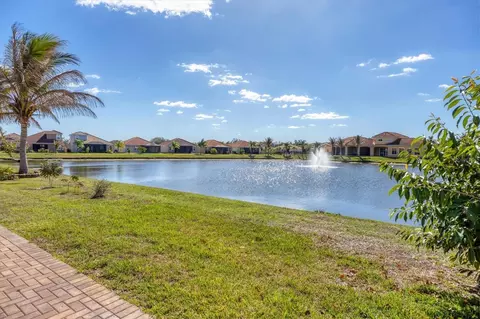 6927 Indus Valley Cir, Parrish, FL 34219 photo 44