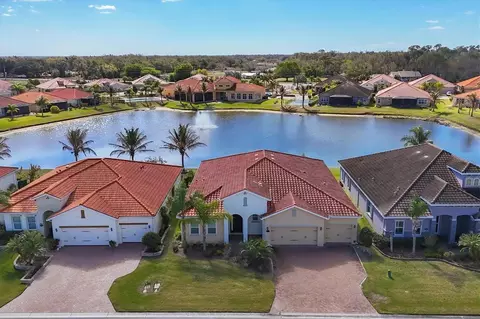 6927 Indus Valley Cir, Parrish, FL 34219 photo 4