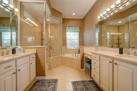 Bath - 11447 57th St E, Parrish, FL 34219 photo 1 of 6