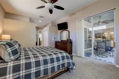 Bedroom - 11447 57th St E, Parrish, FL 34219 photo 2 of 9