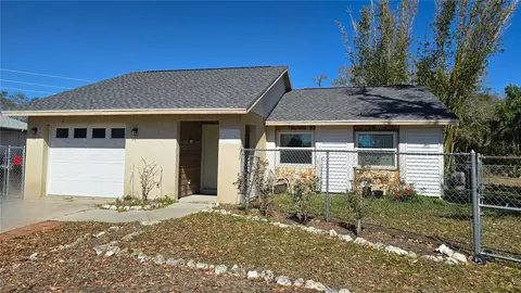 4628 Ashberry Dr, Sarasota, FL 34234