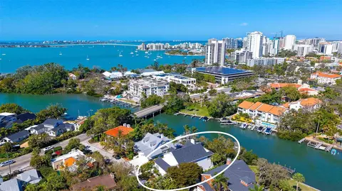 1621 Bay Point Ct, Sarasota, FL 34236