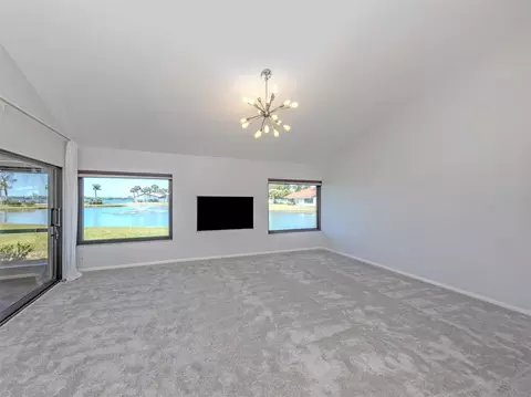 Living - 764 Sarabay Rd #8, Osprey, FL 34229 photo 5 of 5