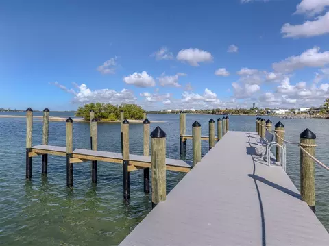View/Area - 764 Sarabay Rd #8, Osprey, FL 34229 photo 11 of 22