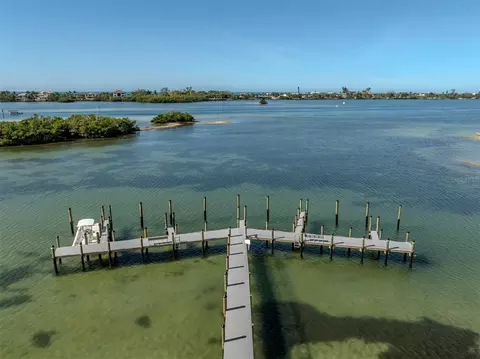 View/Area - 764 Sarabay Rd #8, Osprey, FL 34229 photo 12 of 22