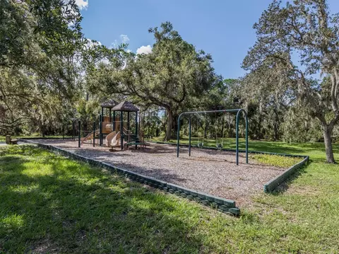 Exterior - 764 Sarabay Rd #8, Osprey, FL 34229 photo 14 of 14