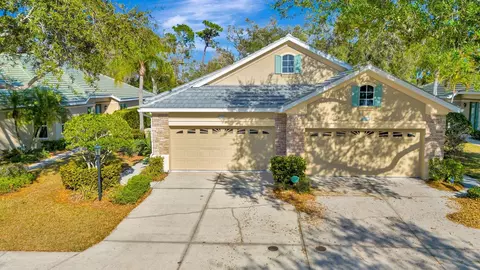 5035 Lakescene Pl, Sarasota, FL 34243