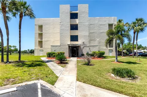 4119 61st Avenue Ter W #102, Bradenton, FL 34210