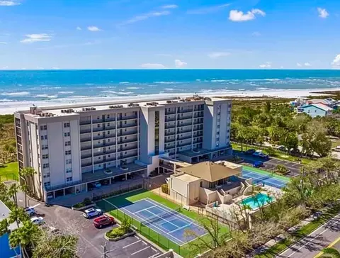 420 Beach Rd #606, Sarasota, FL 34242