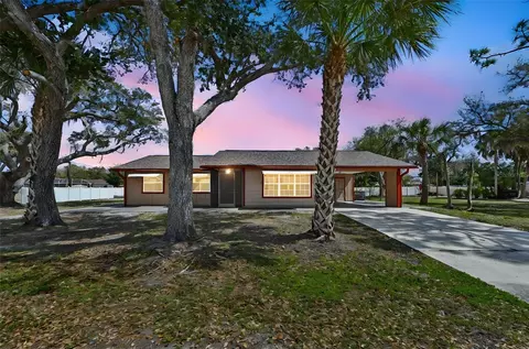 1550 Dorchester St, Port Charlotte, FL 33952