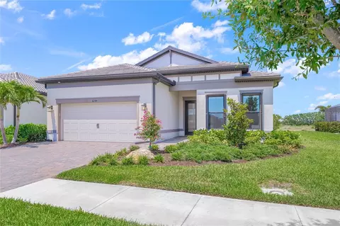 6244 Talon Preserve Dr, Nokomis, FL 34275