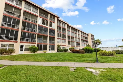 3959 Lake Bayshore Dr #F 412, Bradenton, FL 34205