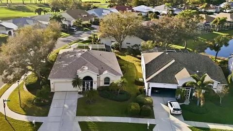 8958 Olde Hickory Ave, Sarasota, FL 34238