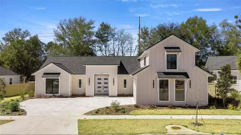 1044 SW 120th Dr, Gainesville, FL 32607