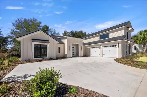 1044 SW 120th Dr, Gainesville, FL 32607