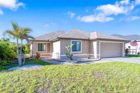 529 Sunset Rd N, Rotonda West, FL 33947