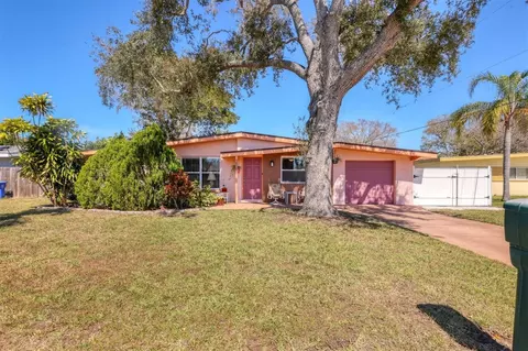 3210 21st Avenue Dr W, Bradenton, FL 34205
