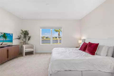 Bedroom - 10934 Sand Pine Ln, Parrish, FL 34219 photo 2 of 7