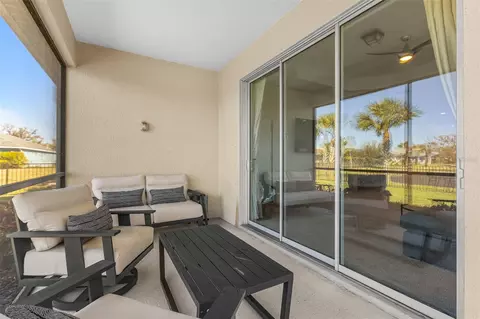 Exterior - 10934 Sand Pine Ln, Parrish, FL 34219 photo 7 of 23