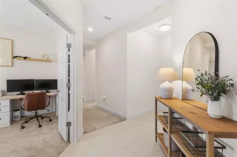 Entry Way - 10934 Sand Pine Ln, Parrish, FL 34219 photo 2 of 3