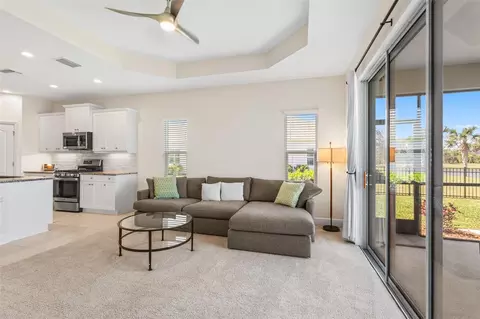 Living - 10934 Sand Pine Ln, Parrish, FL 34219 photo 2 of 5