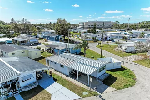 214 52nd Avenue Dr W, Bradenton, FL 34207