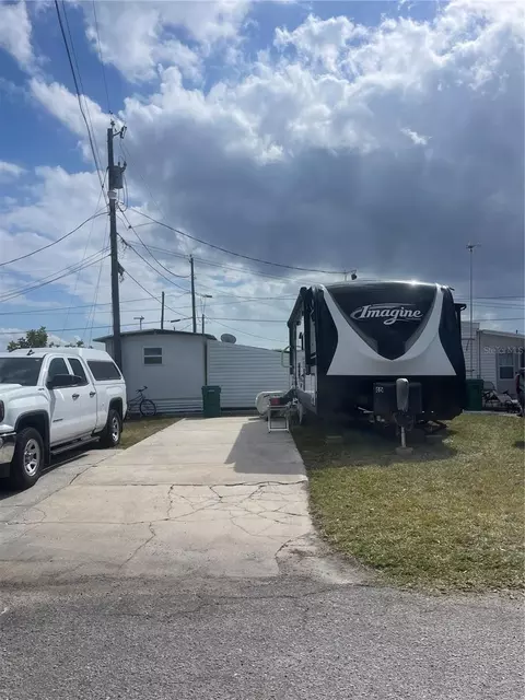 40 Illinois St, Palmetto, FL 34221