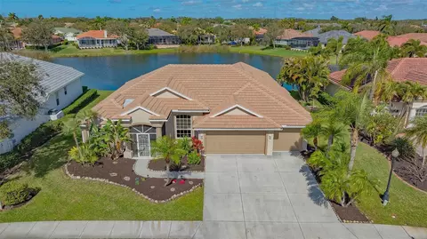 2928 Seasons Blvd, Sarasota, FL 34240