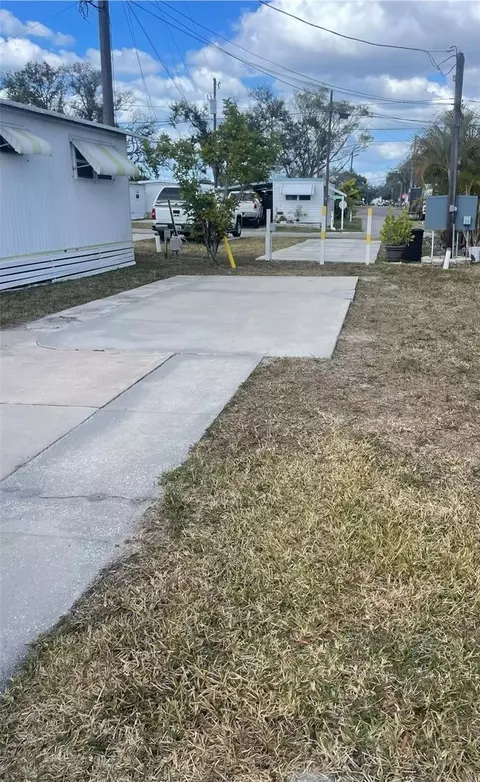 56 Indiana St, Palmetto, FL 34221