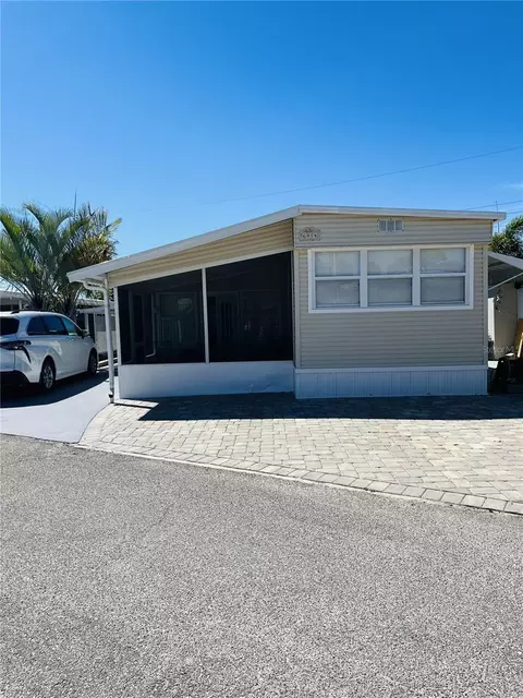 6914 Tarpon Ln, Bradenton, FL 34207
