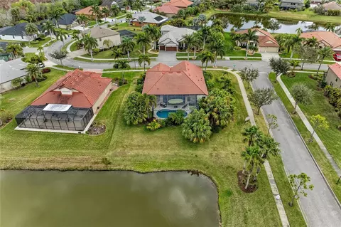 View/Area - 302 Cockle Shell Loop, Apollo Beach, FL 33572 photo 11 of 15