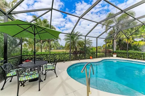 Exterior - 302 Cockle Shell Loop, Apollo Beach, FL 33572 photo 9 of 17