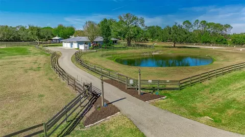 7610 Saddle Creek Trl, Sarasota, FL 34241
