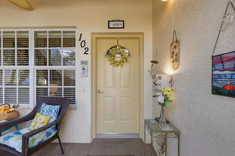 700 Mirabella Cir #102, Venice, FL 34292