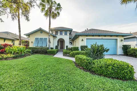 904 Riverscape St, Bradenton, FL 34208